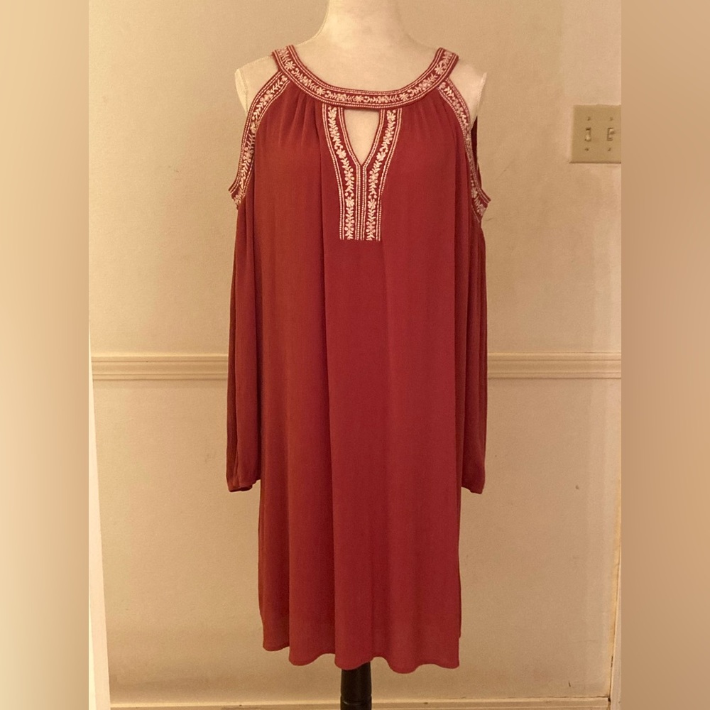 TIME AND TRU Women’s Dress, Size = XL (16-18).